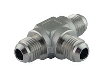 Mako MJIC-2603-06-06-06 Male Tee 3/8" M JIC X 3/8" M JIC X 3/8" M JIC Tee (9/16"-18 X 9/16"-18 X 9/16"-18) - 316 Stainless