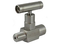 Mako MSS2M2F 1/4"M X 1/4"F Slim-line Mini Needle Valve - 316 Stainless Steel | 6,000 PSI