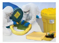 MBT OSSK-30 Oil-only spill kits are placed in areas where hydrocarbon-based fluids are stored or used. Choose from various size 