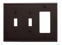 Cooper Eaton PJ226B Wallplate 3G 2Toggle/Deco Poly Mid Brown