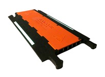 Elasco UG5140-GLOW Five Channel 1 1/4" Push Button Lid GLOW | Durable Cable Protector