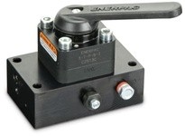 Enerpac VM-33 130399 3-Way 3-Position Manual Valve