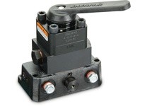 Enerpac VMC10600D 172580 4-Way Valve Pump Mounted