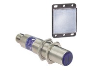 Telemecanique XU9M18MB230K Photoelectric Sensor Cylinder Reflective