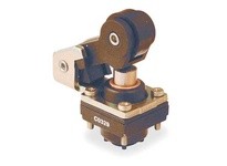 Telemecanique ZCKD21 Lmt Swtch Hd Rllr Lvr Plngr Top 1.37 In