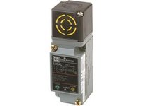Cutler Hammer E51CLS1 Proximity Sensor Ac 4-Wire Side Sensing Shielded 13mm Range E51 Series