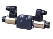 110166 VALVE-DO3-4-WAY-3 POS. CLOSED-110V | YarinInd