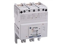 Allen Bradley 140G-J3F3-D12 Molded Case Circuit Breaker