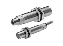 Allen Bradley 871C-DT8NP18-U2 Inductive Proximity Sensor