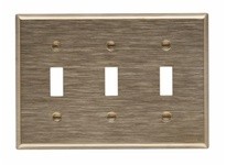 CPR-WDK 93073CUR Wallplate 3G Toggle Std CuVerro Rose | Durable & Stylish