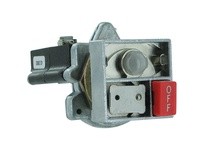Cutler Hammer E30DG Operator 30.5 mm Maintained 1 Button Off Button 120V Transformer E30 Series