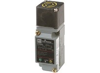 Cutler Hammer E51ALT5 Inductive Proximity Sensor Rectangular 24Mm Ac-Dc No/Nc E51 Series