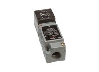 Cutler Hammer E51ELA Sensor Photoelectric 400Ft Thru-Beam Source 120Ac E51 Series