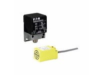 Cutler Hammer E52-18RU04-CN | High-Quality Industrial Sensor