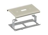 Hubbell Wiring HBL3040CEIV RACEWAY PLT TOG OPG HBL3000 SER IV