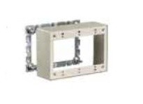 Hubbell Wiring HBL57513IVA R WAYEXT BOX3GHBL500/700/HBL750IV