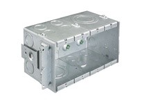 Hubbell Wiring HBL987 4G WALLBOX GANGABLE 4INCH DEEP 2IN KO
