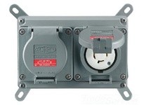 Hubbell Wiring MCWF2010 PRE-WIRED W/P BOX 20A/125V STR.BLADE